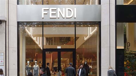 fendi lavora con noi 2020|fendi careers.